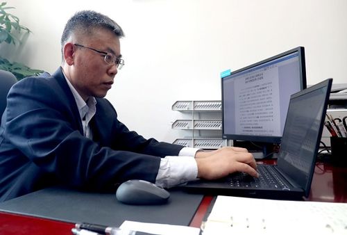 爱琢磨伴他走过 春夏秋冬 记国网江苏电力工程咨询公司设计咨询中心主任戚绪安